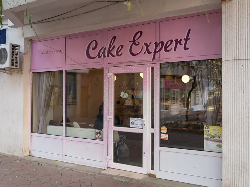 Cake Expert-Nicolina