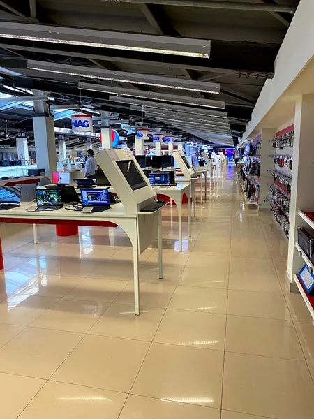 Showroom eMAG Crângași