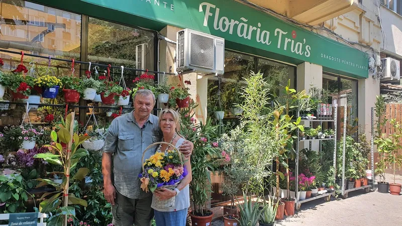 FLORARIA TRIAS