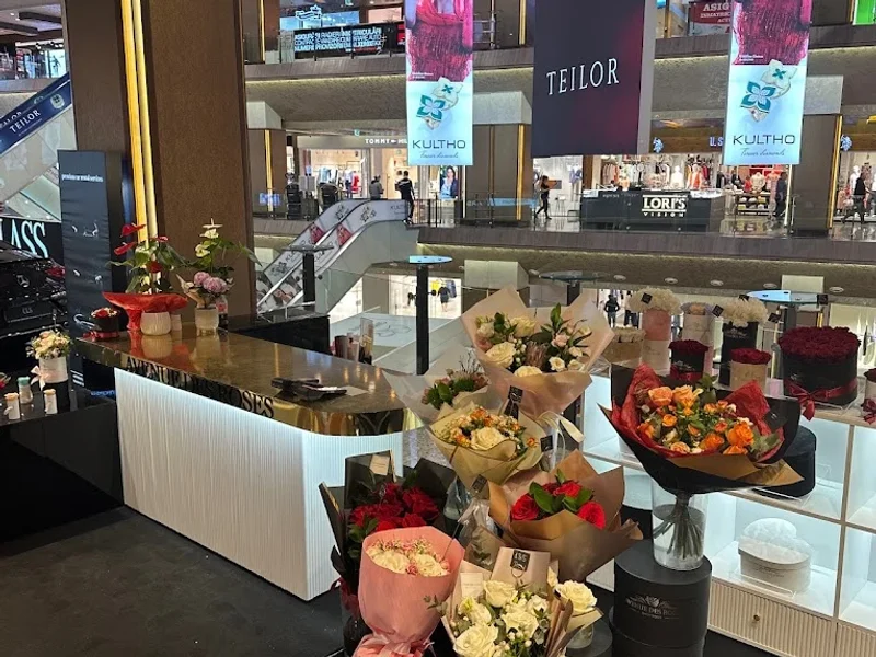 Floraria Avenue Des Roses Iulius Mall Timisoara