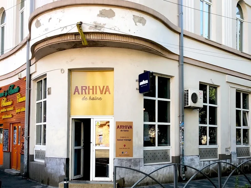 Vintage Shop - Arhiva de Haine