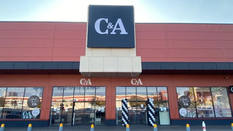 C&A