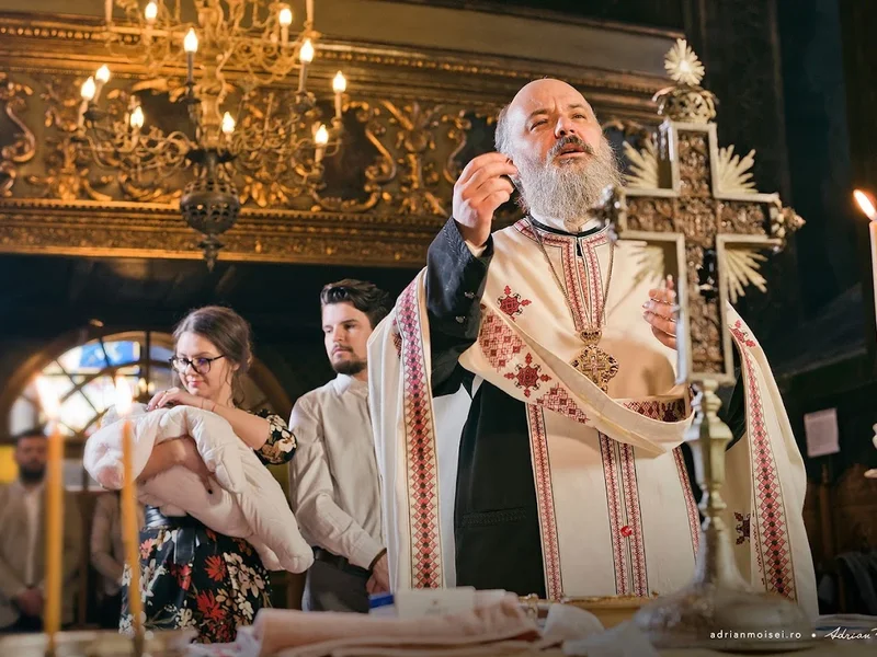 Adrian Moisei - Fotograf Iași - Studio foto-video. Anamorphic Filmmaker, Dronă. Foto produs. Evenimente, botez, nuntă.