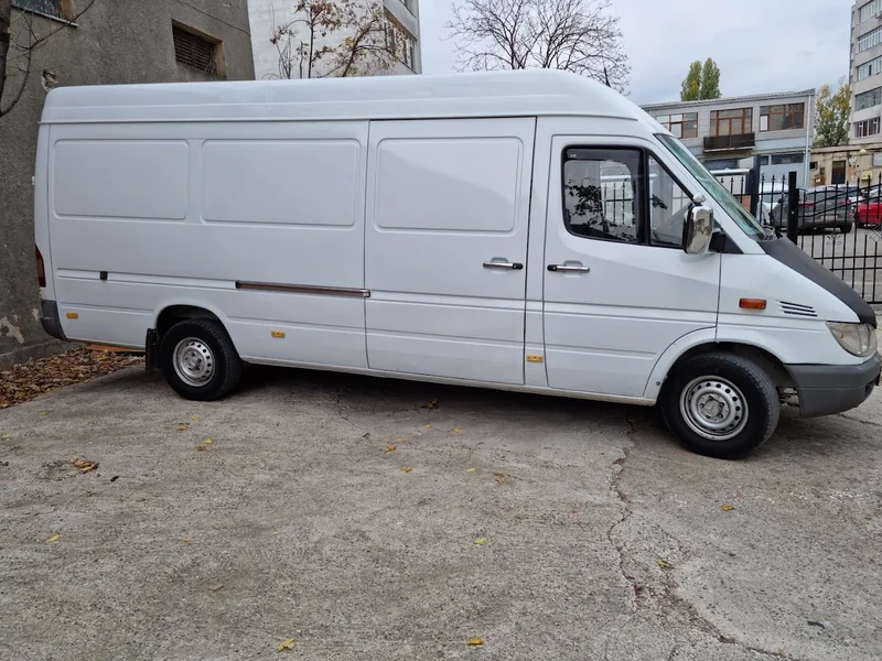 TRANSPORT MARFA IASI SI MUTARI MOBILA