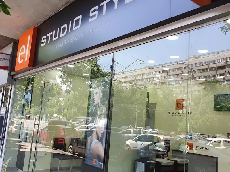 Salon El Studio Lujerului