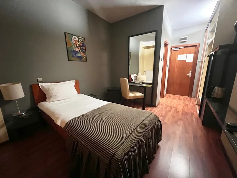 Tania-Frankfurt Hotel