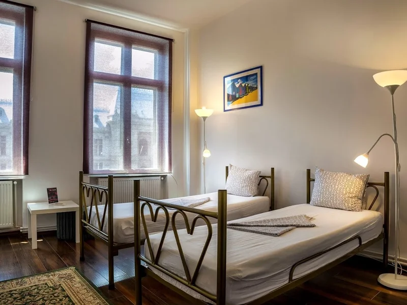 Antique Hostel Bucharest