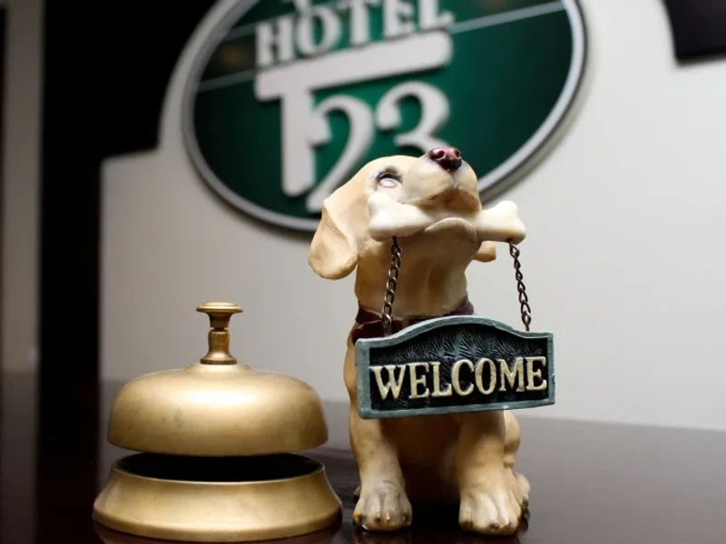 HOTEL T23