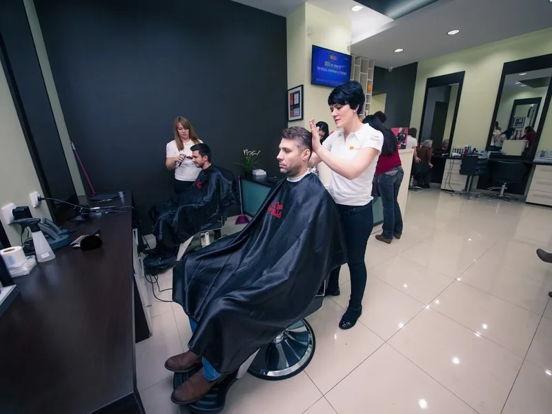 Salon El Studio Unirii