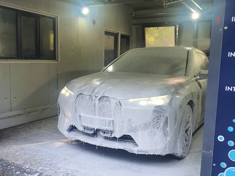 Spalatorie auto Moon Wash