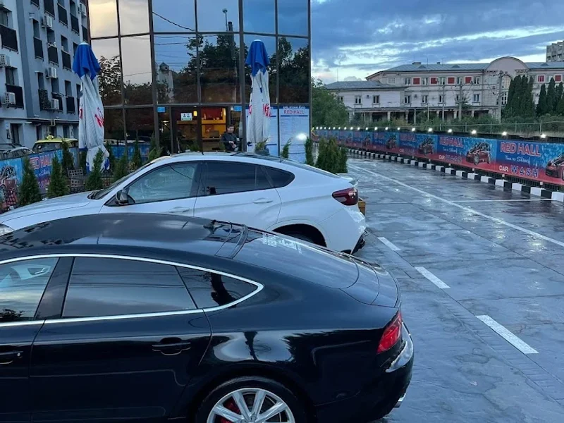 RED HALL - Spălătorie Auto / Vulcanizare Iași