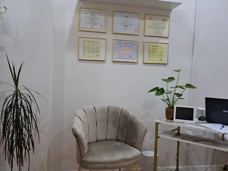 Masaj Iasi by Maria Crihan