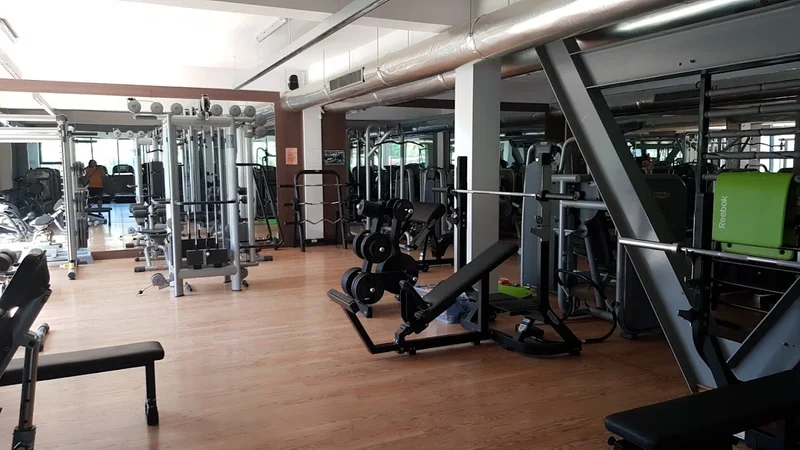 Hill Center Sport & Spa