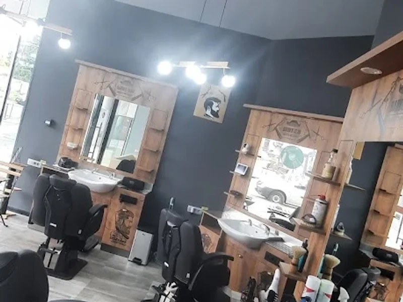 Custom Barber Shop
