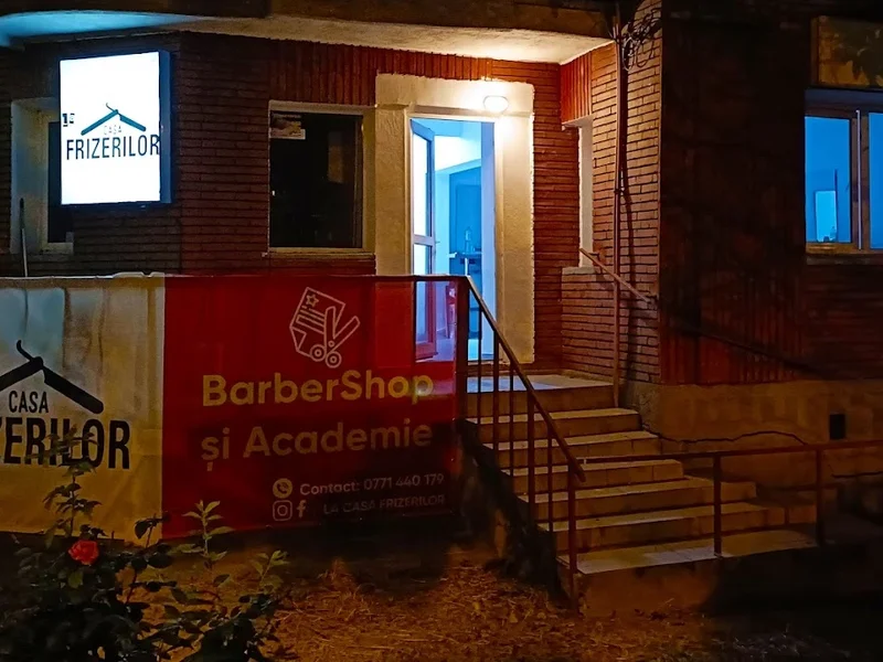 BarberShop Lujerului - Frizerie Militari - Virtuții