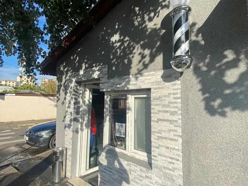 Robert Bungheteanu Studio