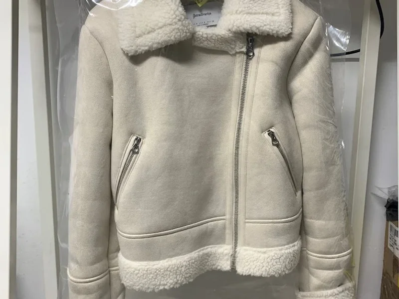 ECO Laundry Concept — Servicii complete curățătorie & călcat, de calitate superioară, cu colectare și livrare.