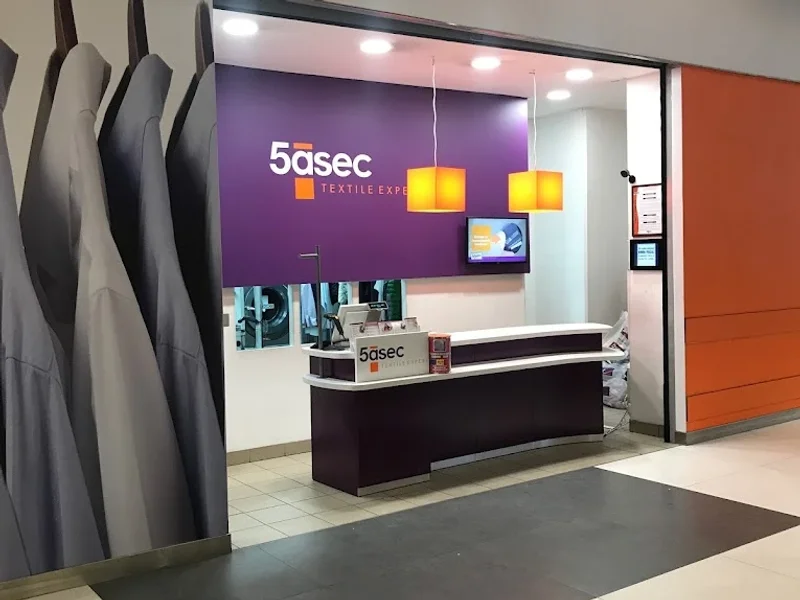 5asec Curatatorie | Sun Plaza