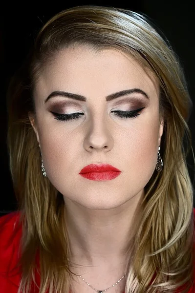 Makeup Artist | Machiaj Profesional - Daniela Gheorghe