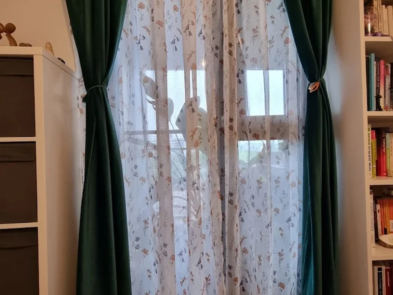 CROITORIE PENTRU TOTI by Simona