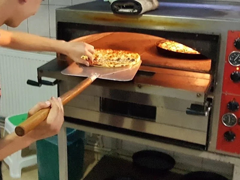 Pizza Craiova Di Napoli