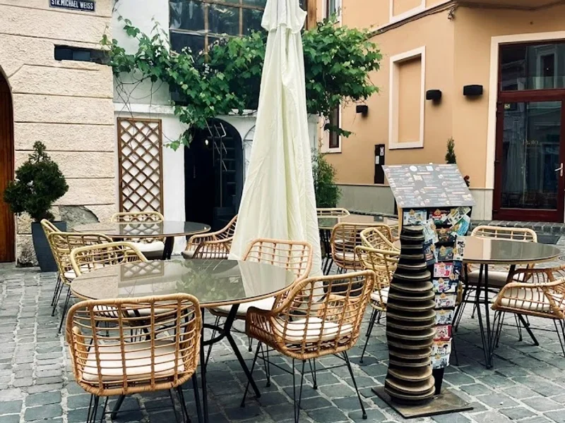 Dze Best-Georgian restaurant