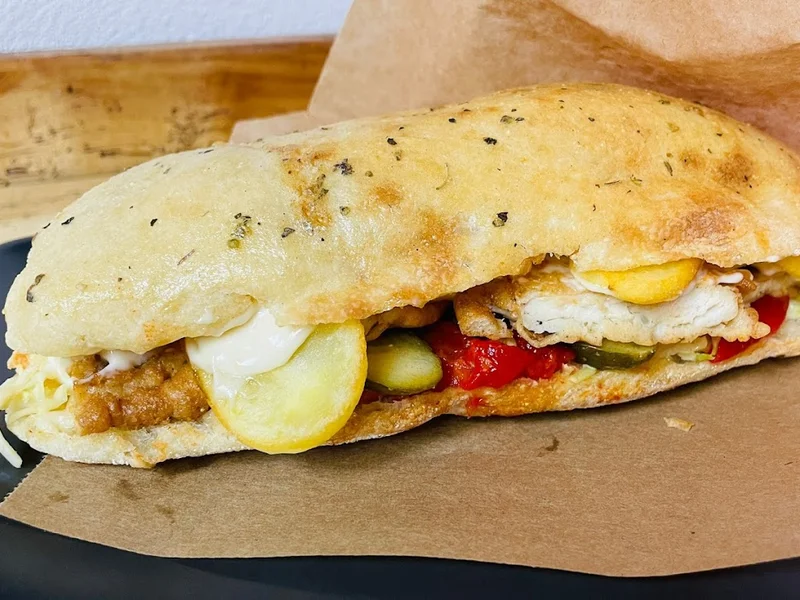 Street Cafe and Pub Brasov