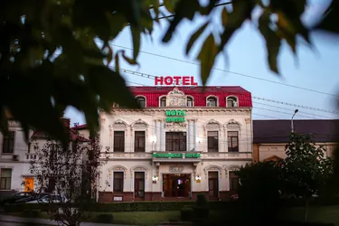 Liste 27 hoteluri de 3 stele din Craiova