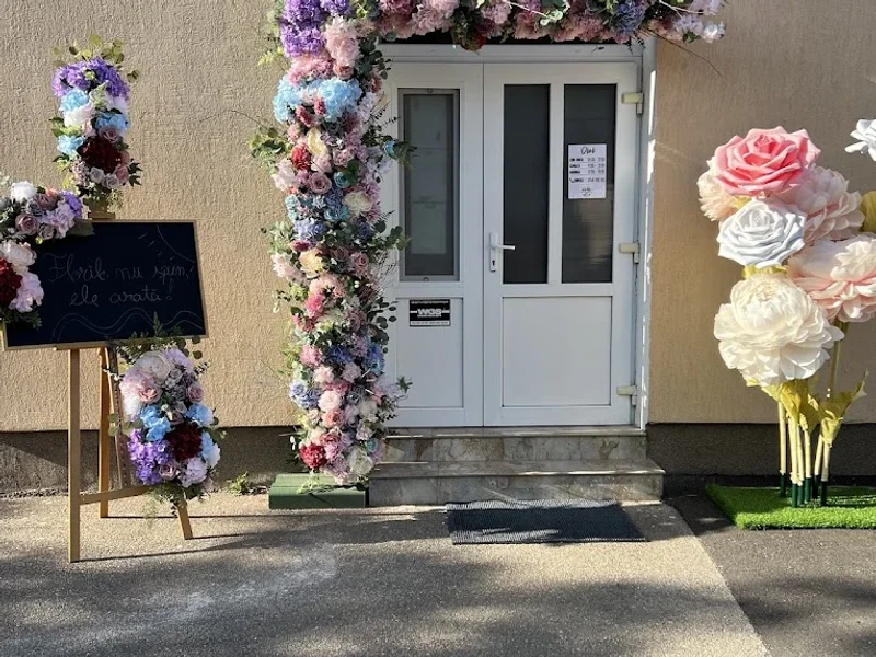 Florăria Gardenia by Lulu Oradea