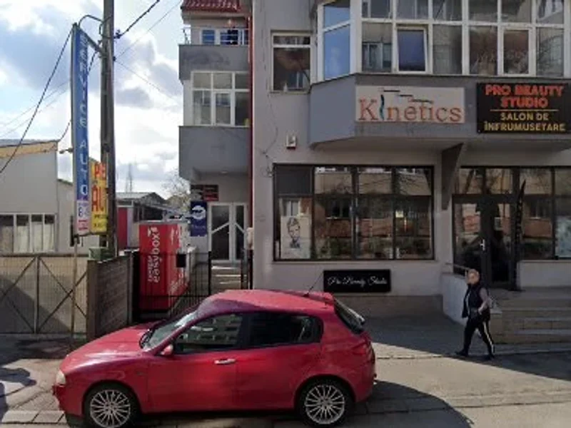 Salon Mădălin Petrovie