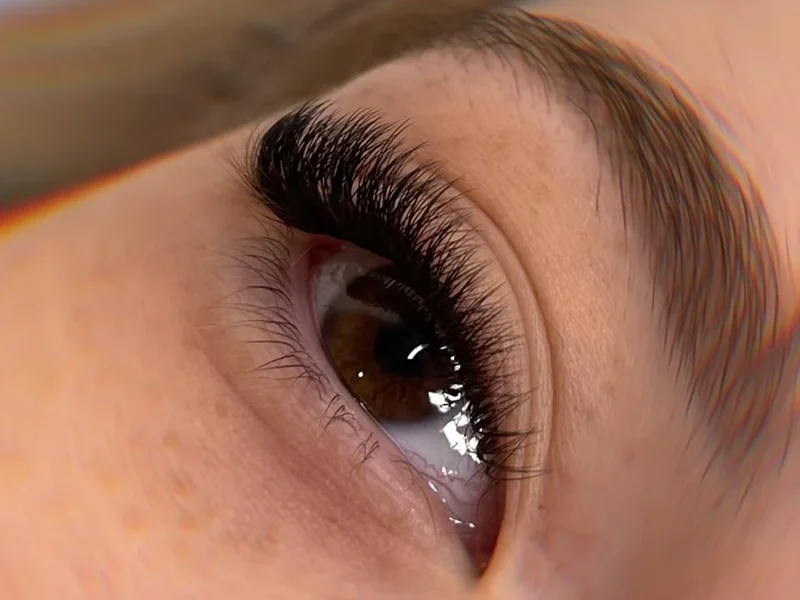 Monica Alexandra Make-up Artist