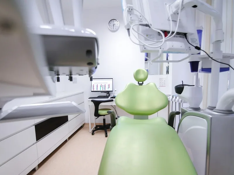 Dental 32- Stomatologie Copii si Adulti