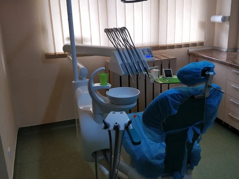 NOVADENT Oradea - Dr. Sabău Claudia; Dr. Sabău Adrian