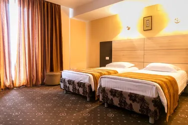 Liste 12 hoteluri din Bartolomeu Brașov