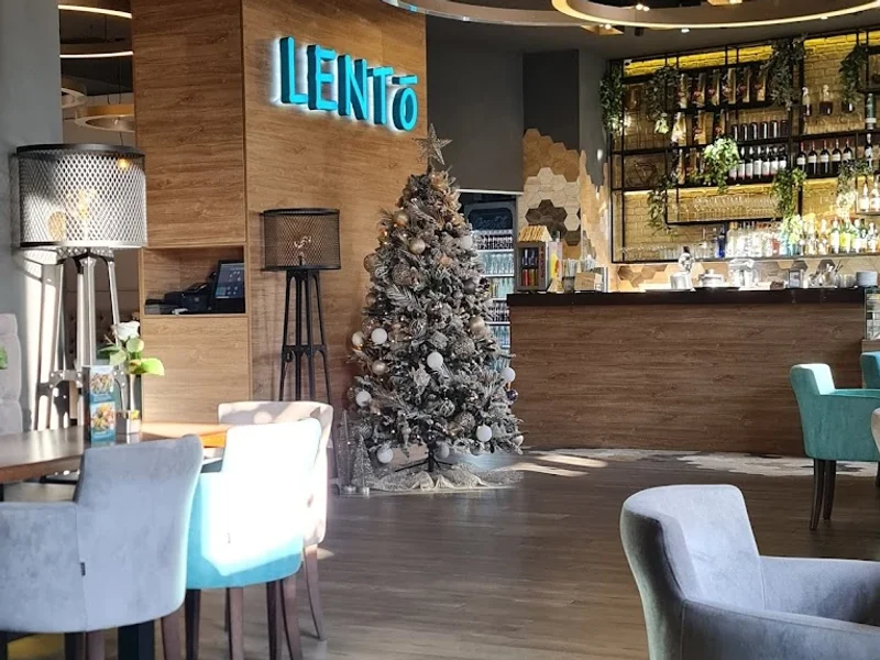 Lento Café & Bistro