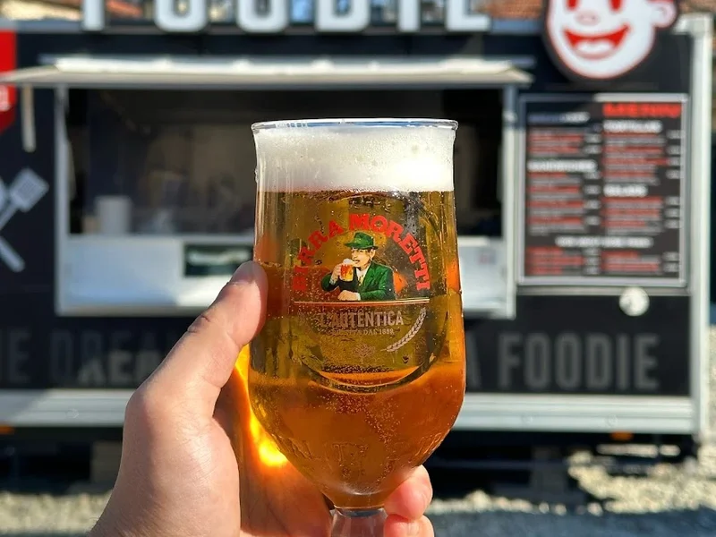 Foodie & Burgers by Foodie