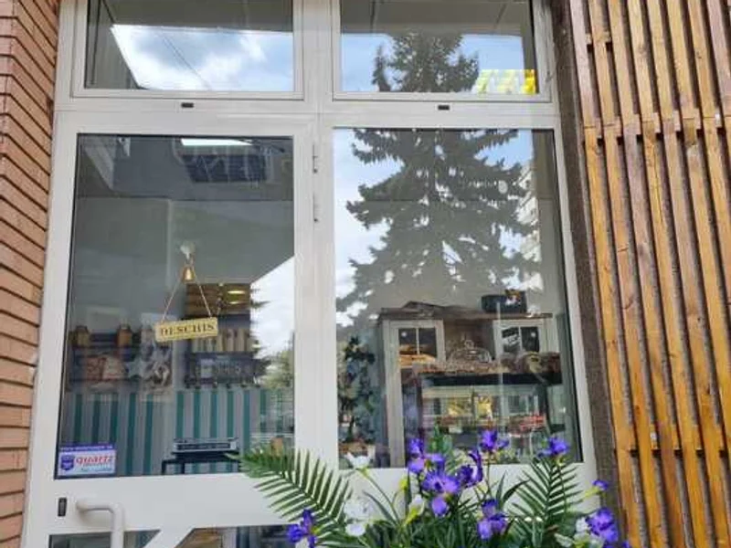 Cofetaria Iris Pitesti