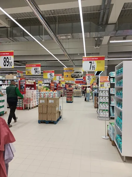 Carrefour Argeș Mall