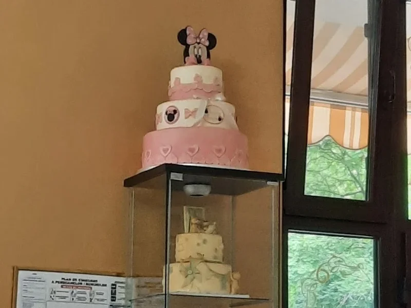 Cofetaria "COOL CHOCOLATE"