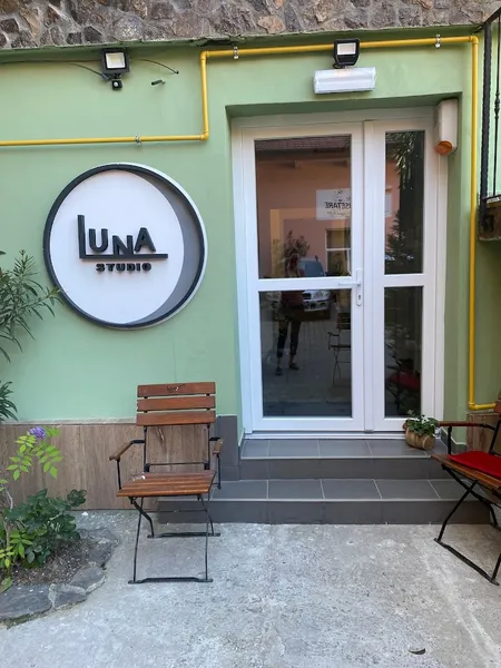 Luna Studio