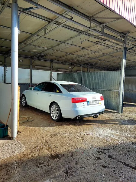 Spălătorie auto car washh