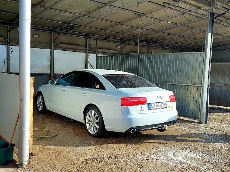 Spălătorie auto car washh