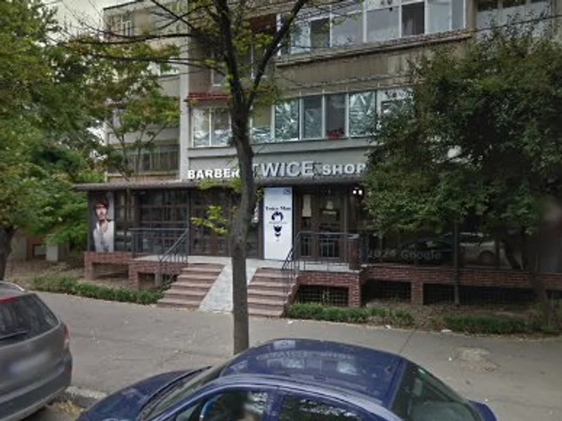 Barber Shop Twice Man