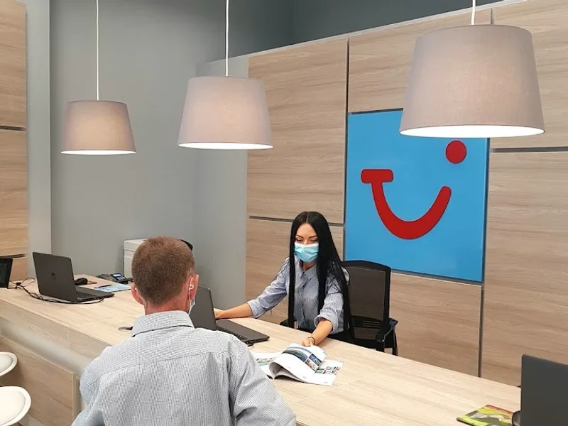 TUI TravelCenter Arad Atrium Mall (partener Christian Tour)