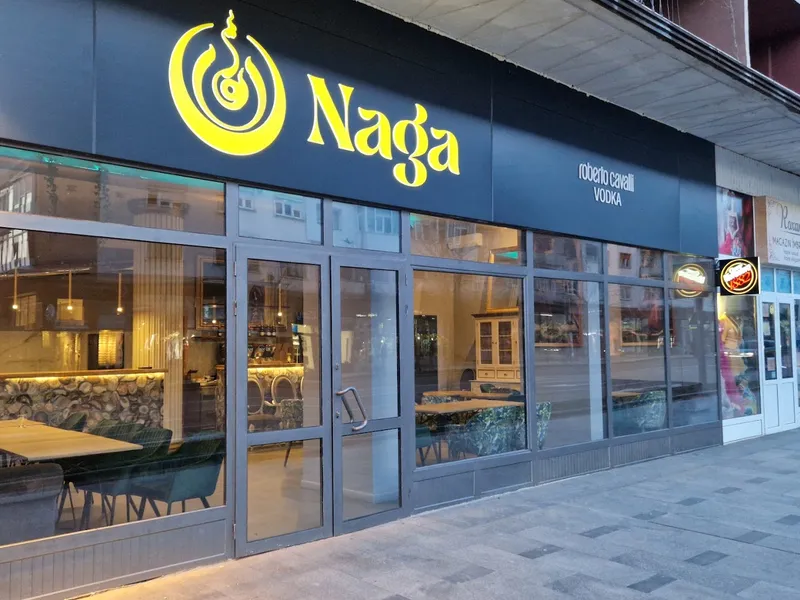 Naga Restaurant & Lounge