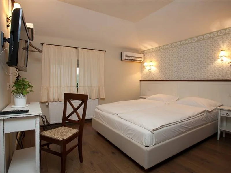 Pensiune Piazzetta Bacau