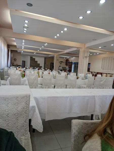 Curcanul de Aur - Restaurant Evenimente, Nunti,Botezuri Bacau. Meniul Zilei, Livrare Mancare, Catering Bacau