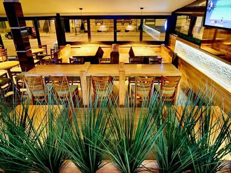 Supporter Sports Pub & Grill