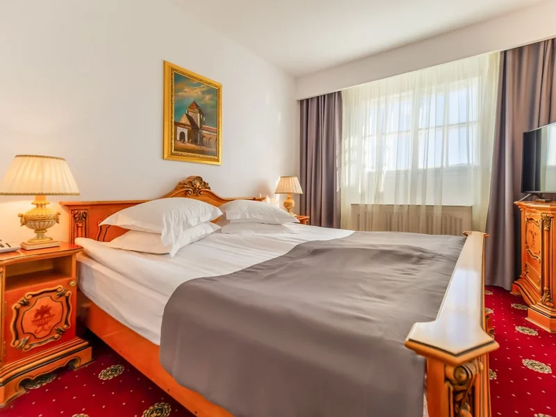 Hotel Împăratul Romanilor
