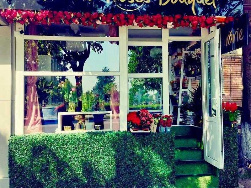 Florăria Roses Bouquet